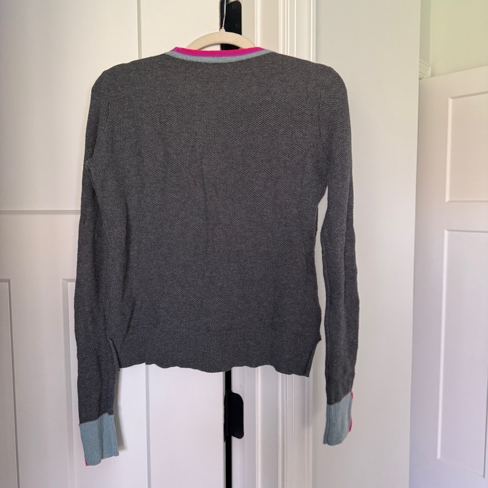 Lisa Todd Gray Sweater Crewneck Pink Blue Trim Button Cotton Cashmere - Picture 7 of 7